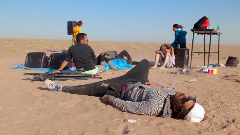 Raving Iran - Rave in der Wüste